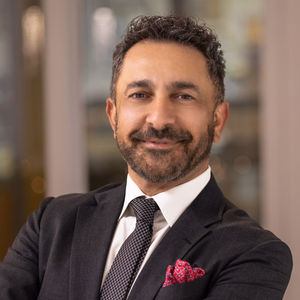 Dr. Afshin Parhiscar, MD profile photo