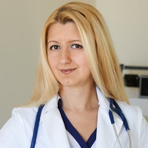 blured Genriyetta Rozenblat, DO