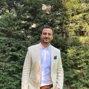 blured Utkan Kiziltac, MD - Account Suspended