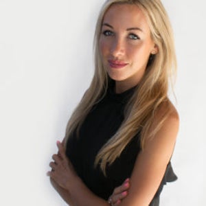 blured Dr Kristen Johansen