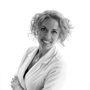 blured Amaris Murphy, RN, BSN, CANS