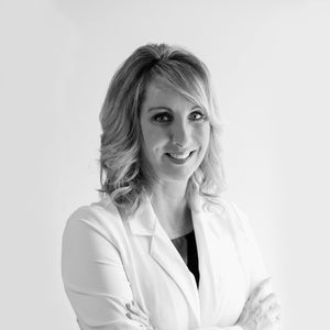 blured Kim Thompson, ARNP