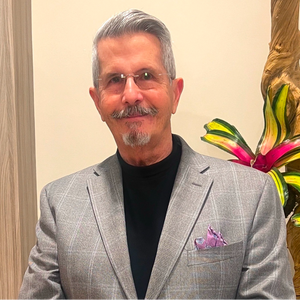 blured Jose Perez-Gurri, MD, FACS