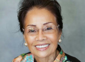 55-64 year old woman treated with Dental Implants after 3323007