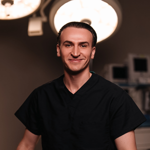 blured Dr. Mihail Climov, MD profile photo