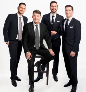 blured Naples Plastic Surgery profile photo