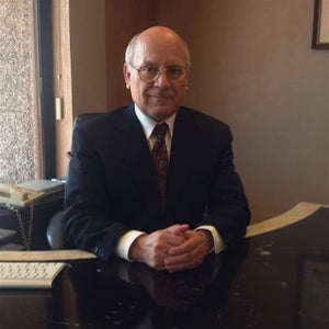 Luis Loustaunau, MD