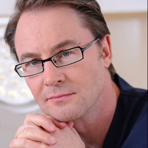 Chris Moss, MBBS, FRACS profile