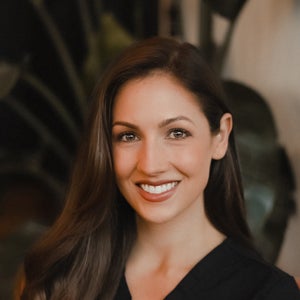 Kendra Cross