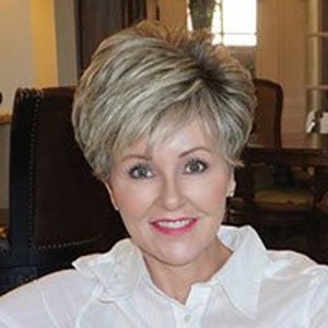Lori Suggs