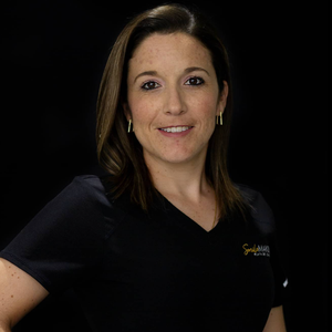 Alejandra Paz, DDS