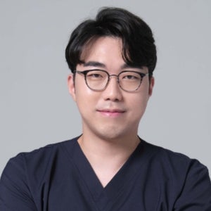 blured Seung Ki Youn, MD