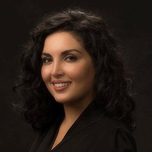 blured Lily Daniali, MD