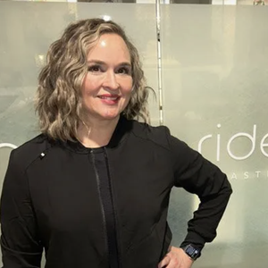 Julie Rhodes