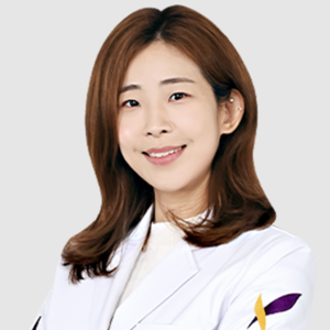 blured Dr. Ye Na Anh