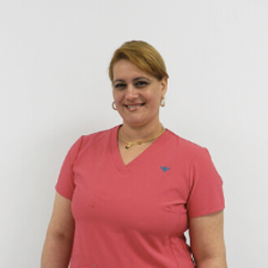 Neysi Hernandez Massage Therapist