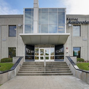 Montreal Centre For Facial Plastic Surgery