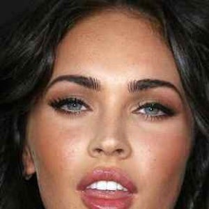 300px x 300px - Megan Fox Lips: Did She Have Juvederm or Collagen for Her Lips?