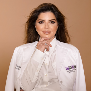 blured Zara Harutyunyan