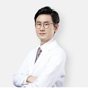 blured Ahn Seung Hyun, MD, PhD