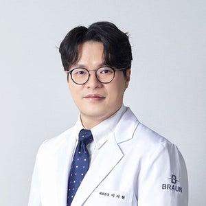 blured Ji-Won Lee, MD