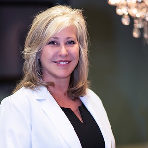 Lisa Ohman Erhard, MD