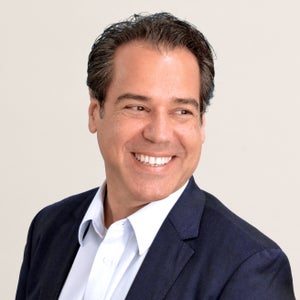 Alex Paziotopoulos, MD