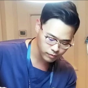 David Deng, MBBS, MRCS (Ed)