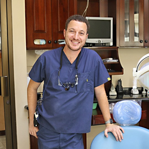 Simon Flikier, DDS