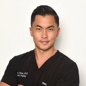 blured Oliver Chang, MD