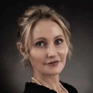 Shawna Akin-Wiesner, MLE, BFA, NCEA, CIDESCO
