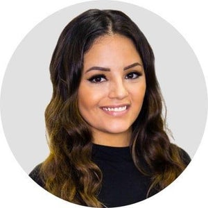 blured Gricelda Prado