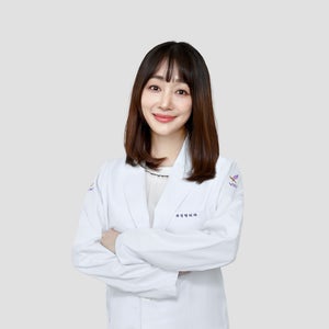 blured Dr. Hye Mi Oh