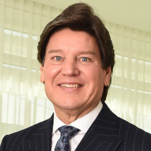 Paul Vitenas, Jr., MD