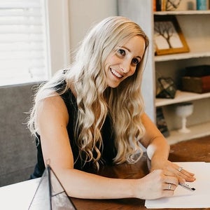 Jen Pfleghaar, DO