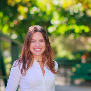 Viorela Bauer, DDS