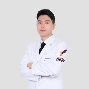 blured Dr. Su Bin Do