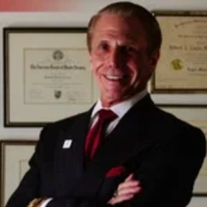 blured Robert L. Cucin, MD, FACS