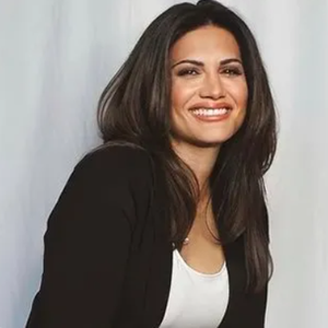 Naomi Fayzulayev