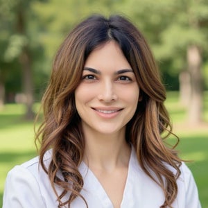 blured Dr. Shery Mokhtare, MD