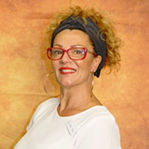 blured Vicki Pipakis