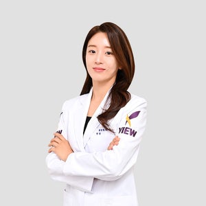blured Dr. Ji Hyun Kim