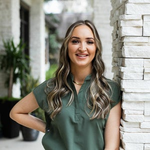 blured Lindsey Monaghan