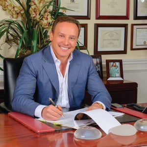 blured Leonard Hochstein, MD - Account Suspended