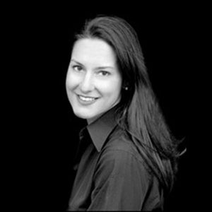Elisa Mello, DDS