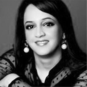 Hina Sra, MBBS, MA Hons (Oxon), MRCOG