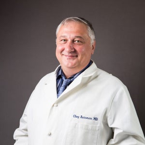 blured Oleg Antonov, MD (in memoriam)
