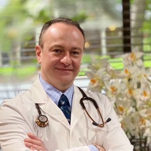 Shahriar Khezri, MD