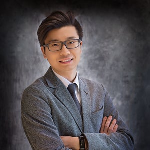 Eric YK Li, MD