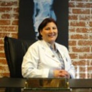 Roya Dardashti, MD